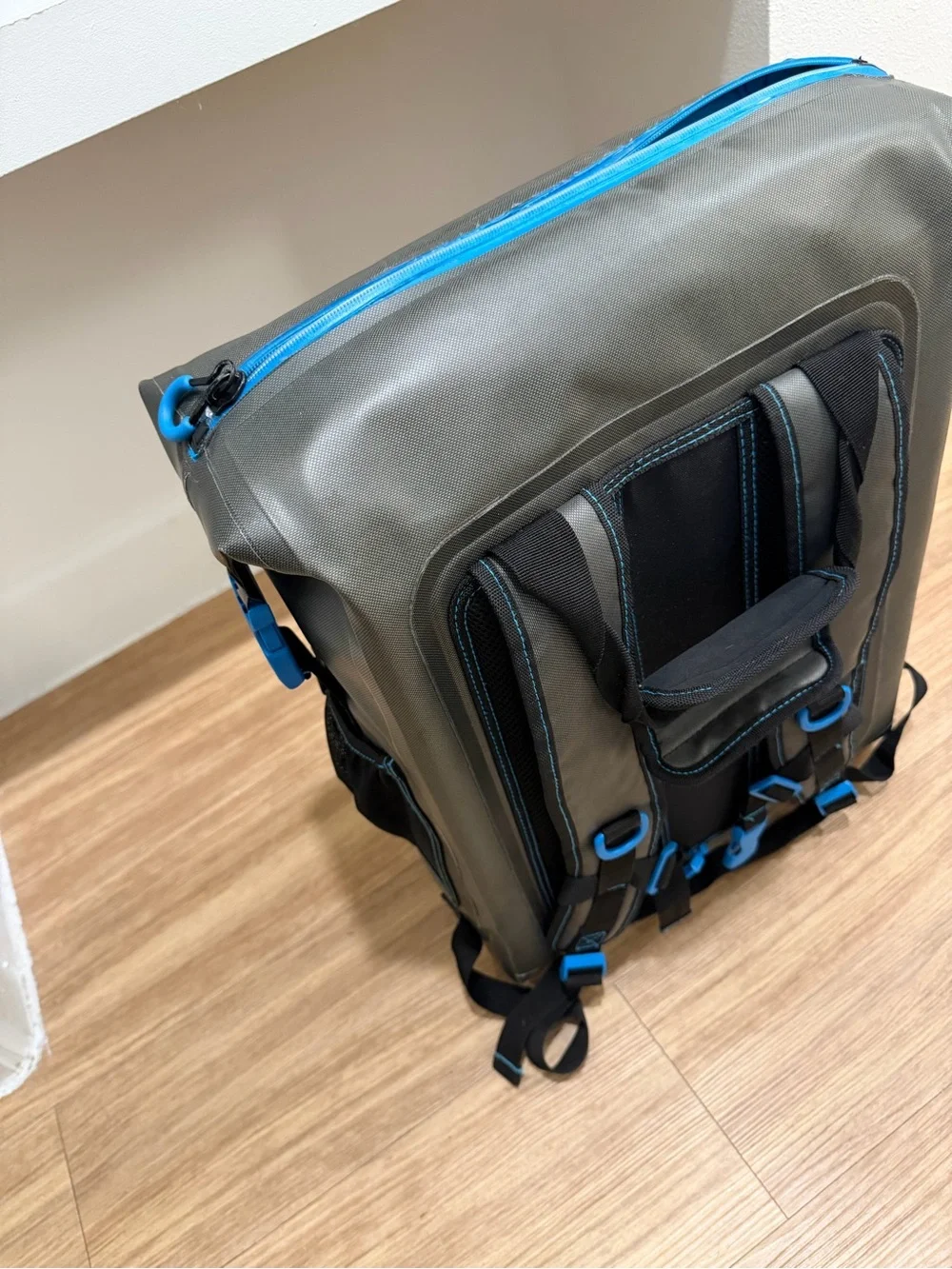 Magellan Olive Green and Bright Blue Men’s Water-Resistant Roll-Top Backpack